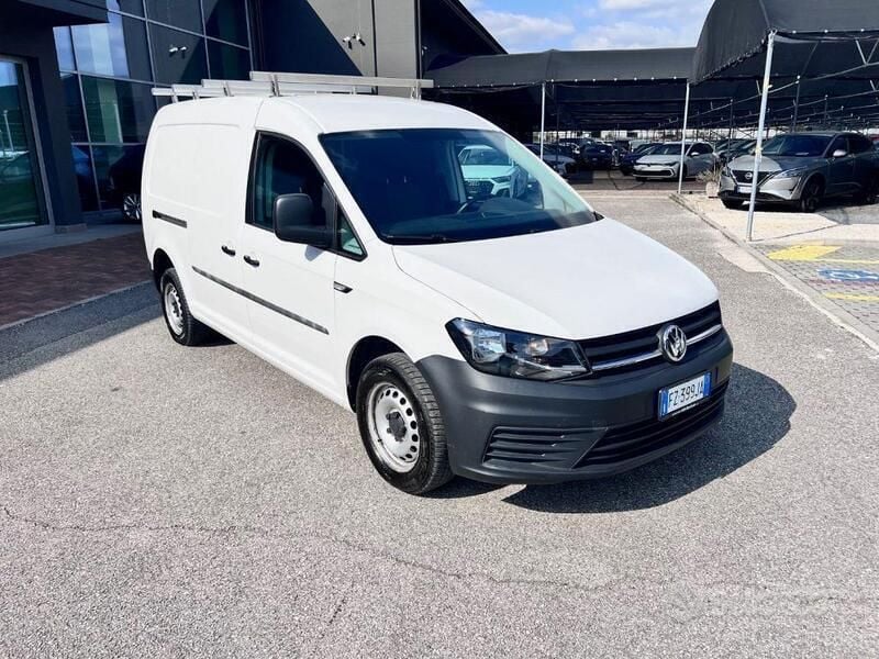 Usata VW Caddy 122 CV (89 kW) 2019 Monovolume