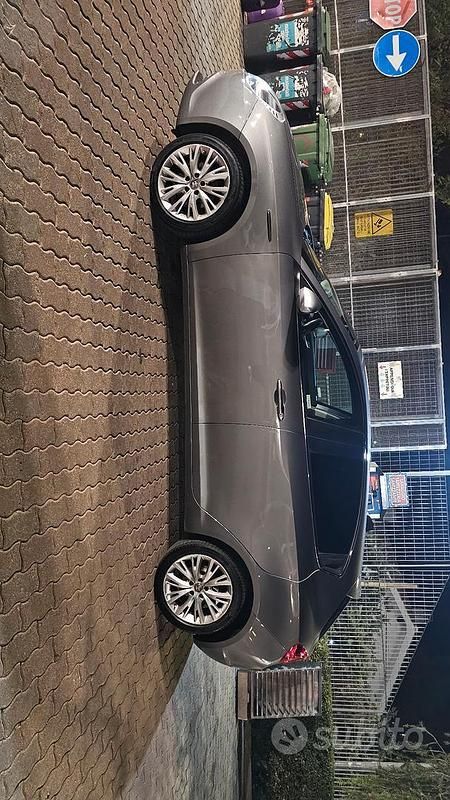 Usata Alfa Romeo Giulietta 120 CV (88 kW) 2017 Grigio Utilitaria