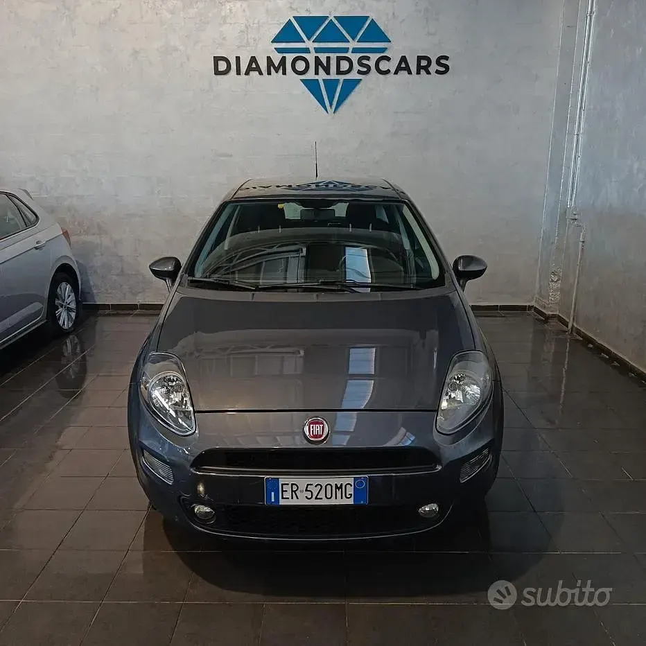 Occasion Fiat Punto Lounge 75 ch (55 kW) 2013 Gris Citadine