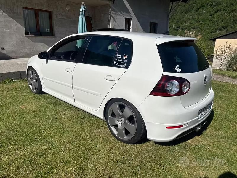 Usata VW Golf V GTI 200 CV (147 kW) 2007 Bianco Berlina