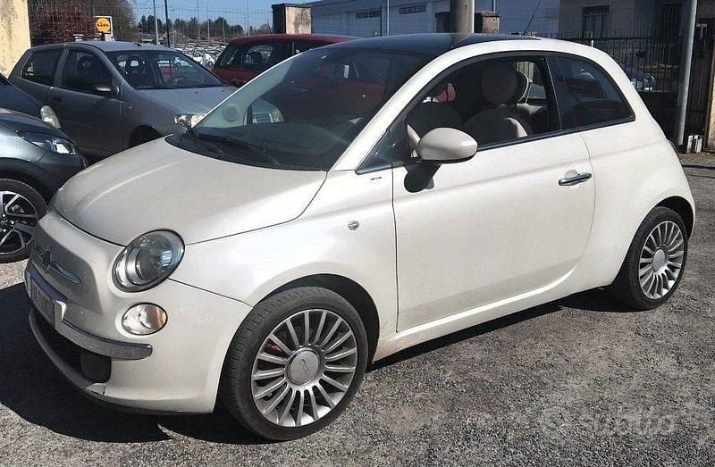 Usata Fiat 500 Lounge 100 CV (73 kW) 2009 Bianco Cabrio