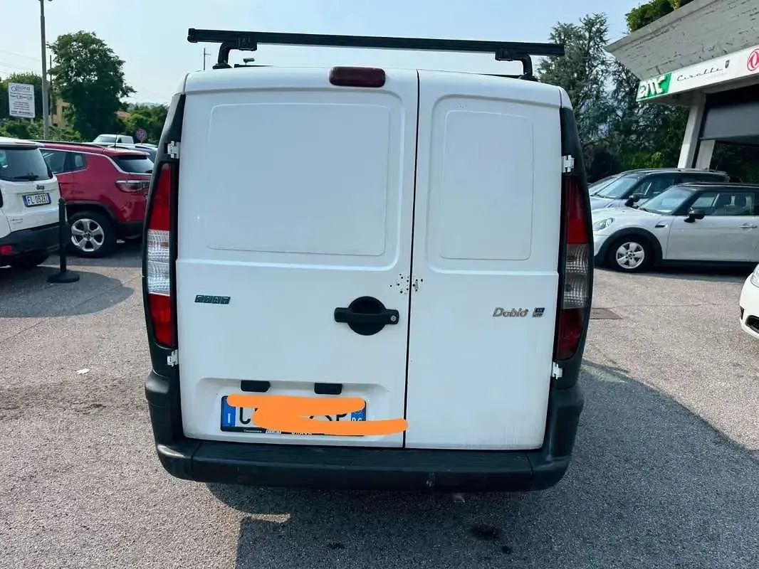 Usata Fiat Doblò 101 CV (74 kW) 2002 Monovolume