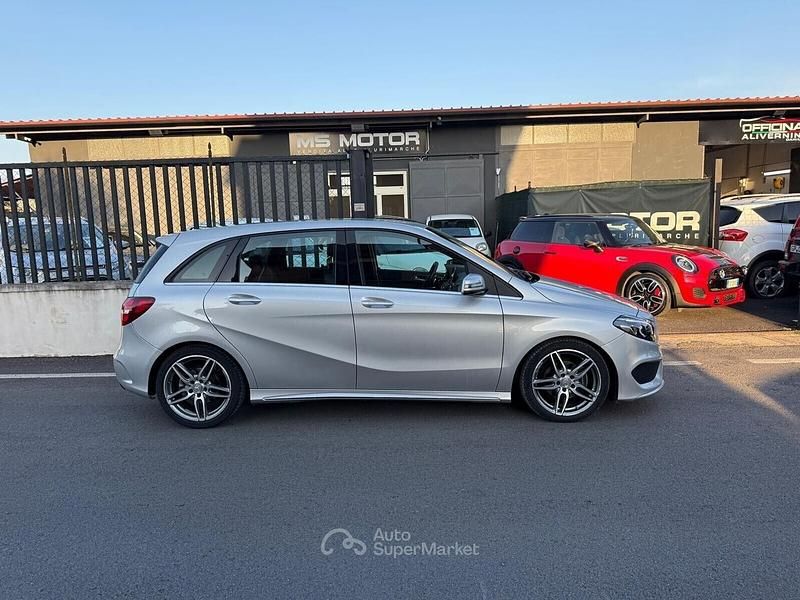 Usata Mercedes B180 AMG 109 CV (80 kW) 2016 Grigio Utilitaria