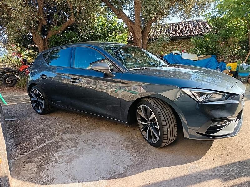 Usata Seat Leon FR 2021 Grigio Berlina