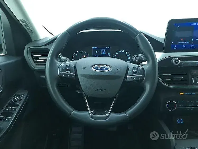 Usata Ford Kuga 120 CV (88 kW) 2021 Grigio SUV
