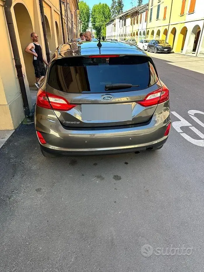 Usata Ford Fiesta Titanium 75 CV (55 kW) 2019 Nero Utilitaria
