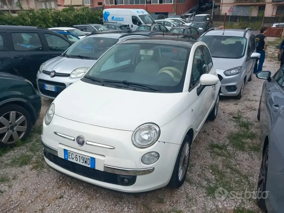 Usata Fiat 500 Lounge 95 CV (69 kW) 2011 Bianco Berlina