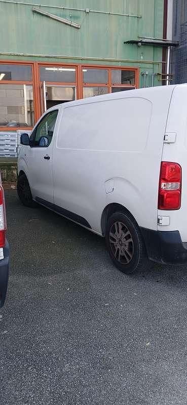 Usata Peugeot Expert 120 CV (88 kW) 2019 Bianco Furgone