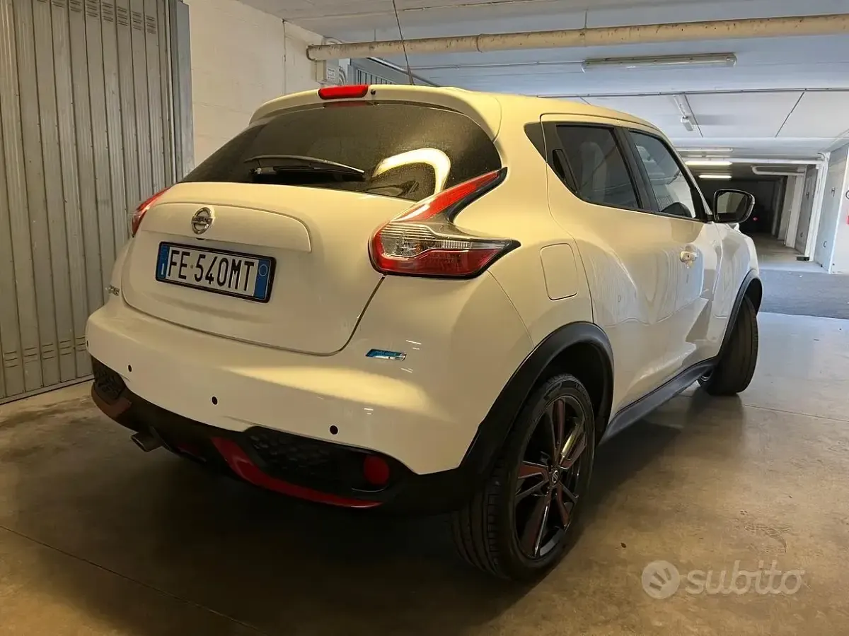 Usata Nissan Juke Tekna 110 CV (80 kW) 2016 Bianco SUV