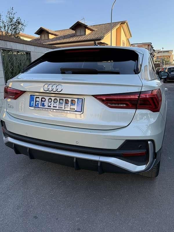 Begagnad Audi Q3 S-Line 150 HK (110 kW) 2020 SUV