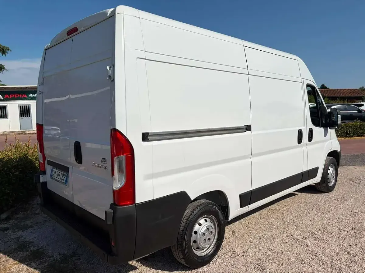 Usata Citroën Jumper 140 CV (102 kW) 2022 Bianco Monovolume