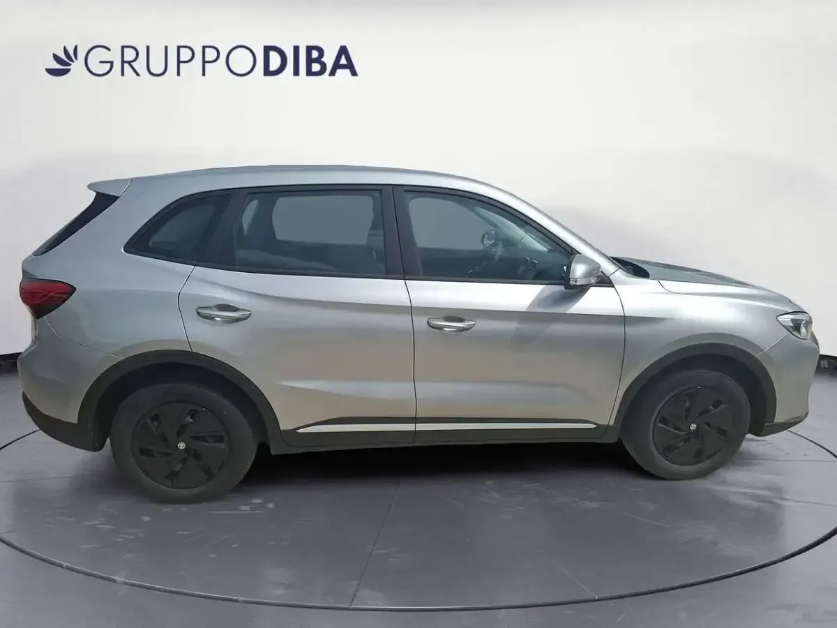 Nuova MG ZS 116 CV (85 kW) 2026 Argento SUV