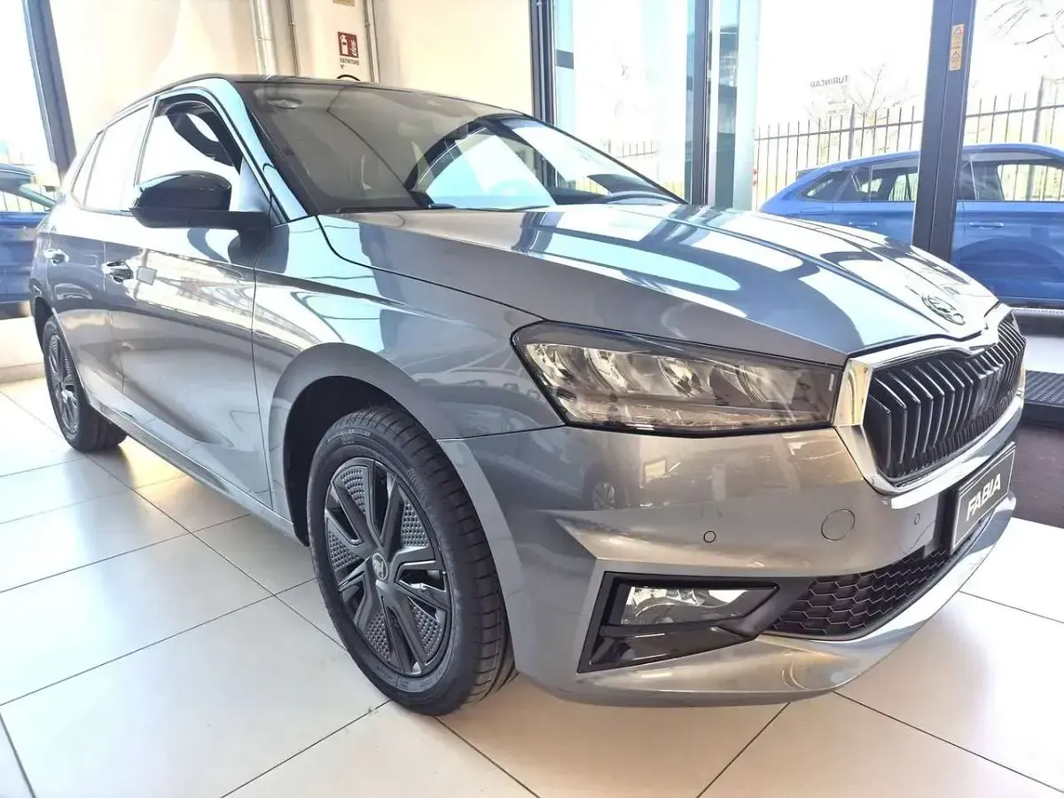 Nuova Skoda Fabia 116 CV (85 kW) 2026 Grigio Utilitaria