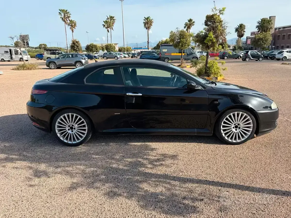 Occasion Alfa Romeo GT 150 PK (110 kW) 2005 Zwart Coupé
