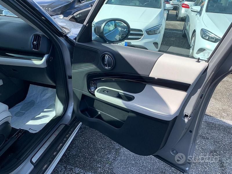 Usata Mini Countryman 178 CV (130 kW) 2023 Grigio SUV