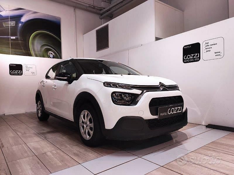 Bianco Usata 2021 Citroën C3 Feel Due volumi | 11.800 € (Buon prezzo) - Immagine 1/4