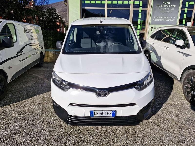 Usata Toyota Proace City City 131 CV (96 kW) 2021 Bianco Monovolume