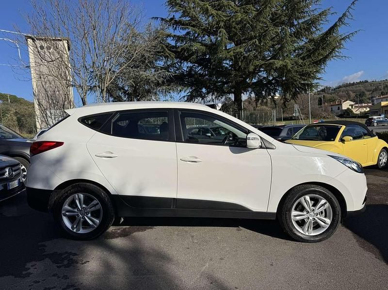 Usata Hyundai ix35 Style 116 CV (85 kW) 2012 Bianco SUV