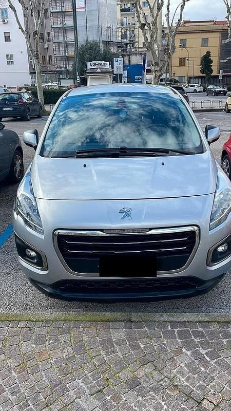 Usata Peugeot 3008 Business-Line 116 CV (85 kW) 2014 Grigio Station wagon