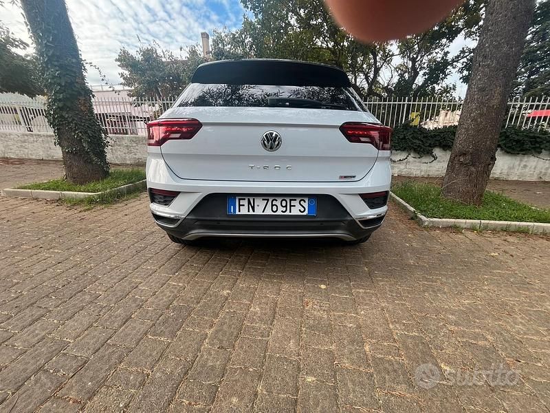 Usata VW T-Roc Sportline 150 CV (110 kW) 2018 Bianco SUV