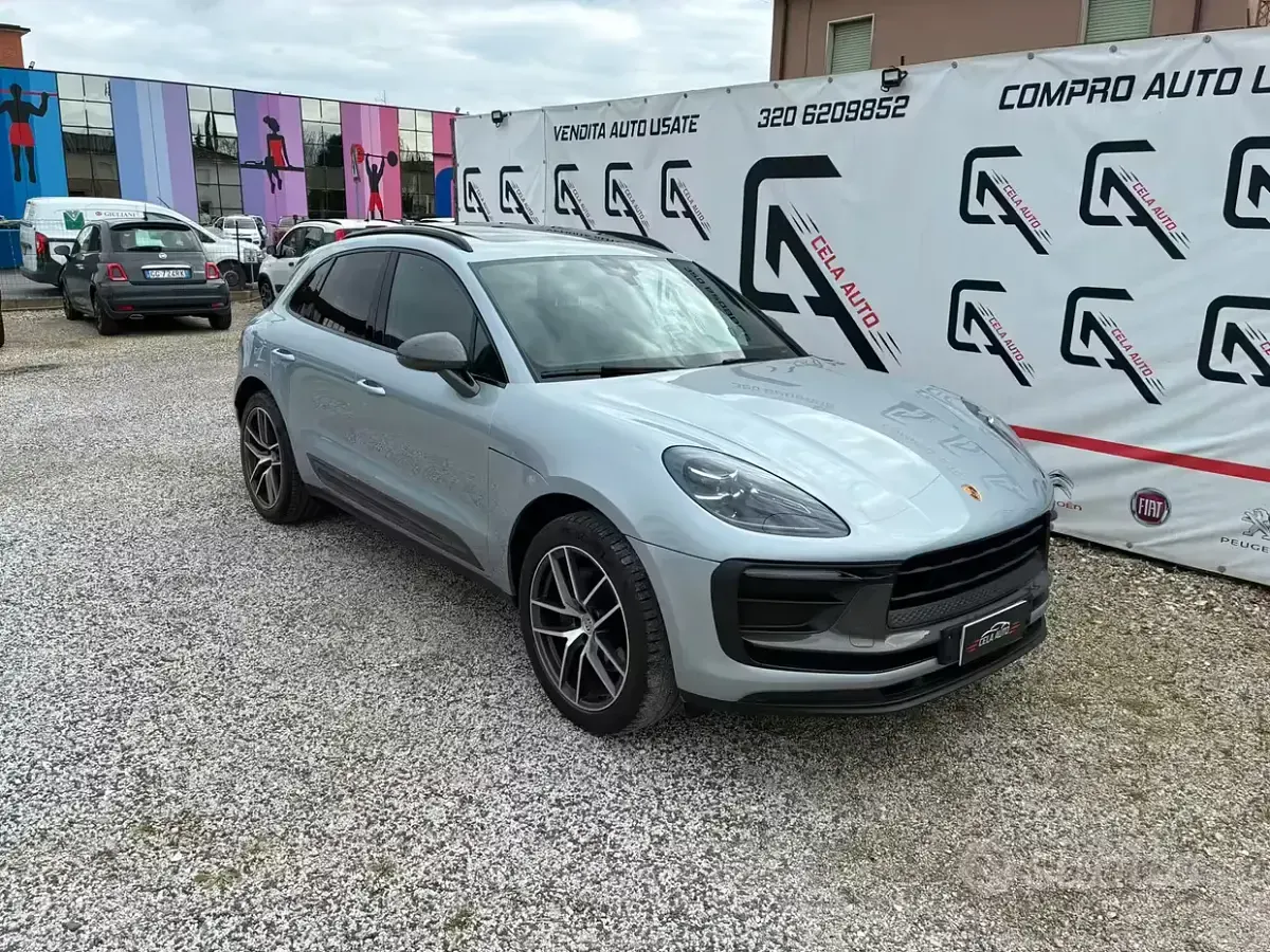 Usata Porsche Macan 265 CV (194 kW) 2022 Grigio SUV