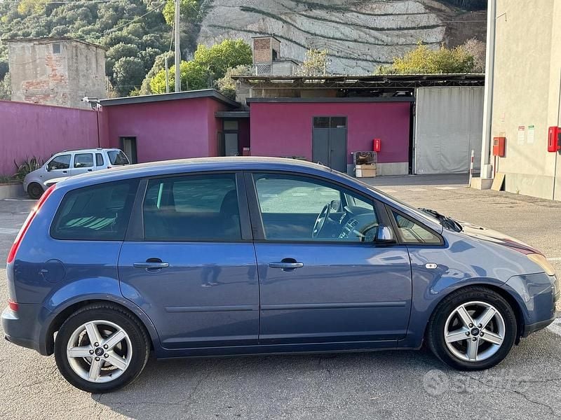 Usata Ford Focus 90 CV (66 kW) 2006 Blu Berlina