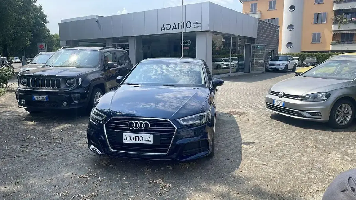 Usata Audi A3 S-Line 150 CV (110 kW) 2019 Petrol blue Berlina