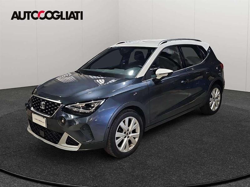 Usata Seat Arona Xperience 95 CV (69 kW) 2023 Magnetic tech bianco candy SUV