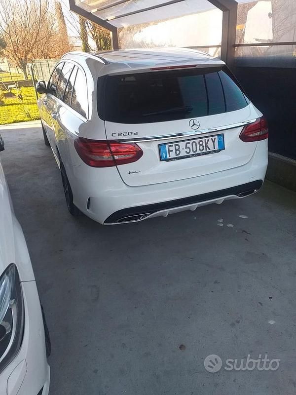 Usata Mercedes C220 AMG 170 CV (125 kW) 2015 Bianco Station wagon