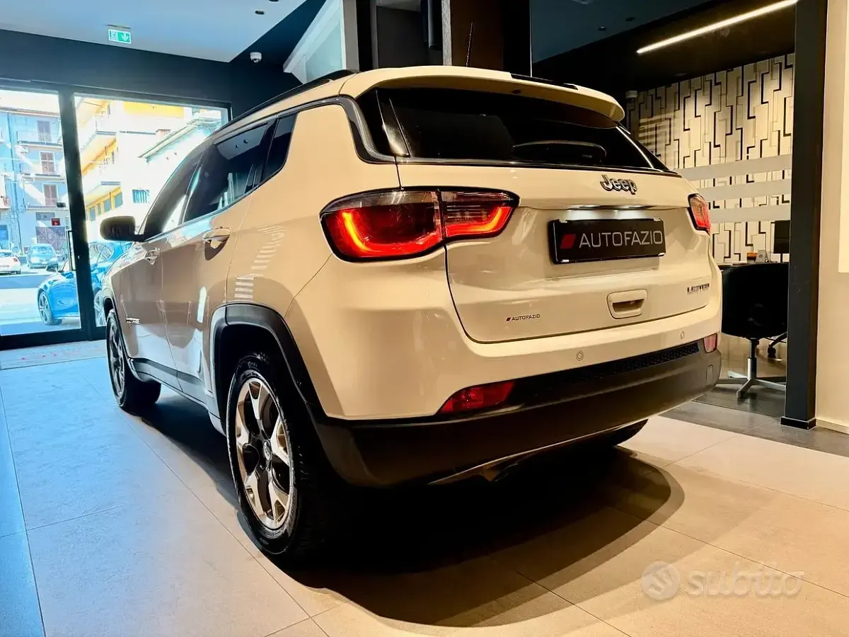 Usata Jeep Compass Limited 120 CV (88 kW) 2019 Bianco SUV