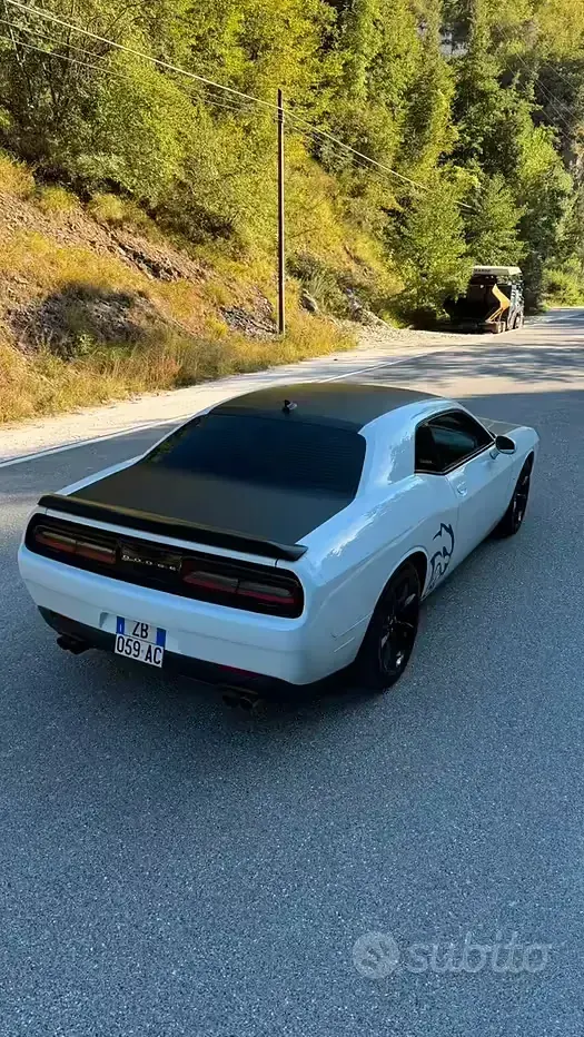Usata Dodge Challenger 2018 Bianco Coupé