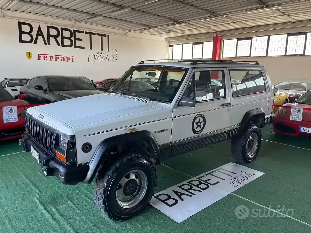 Usata Jeep Cherokee 80 CV (58 kW) 1990 SUV