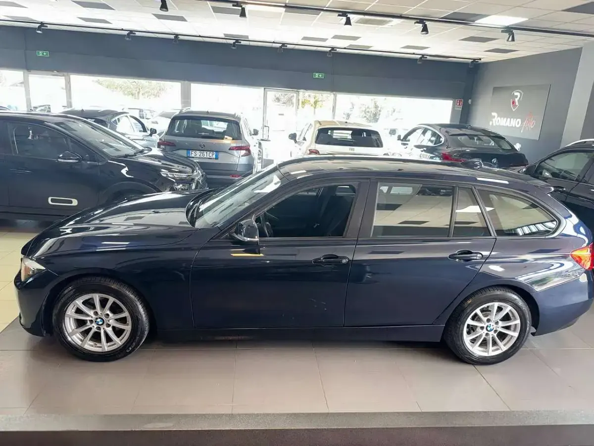 Usata BMW 318 143 CV (105 kW) 2015 Blu/azzurro Station wagon