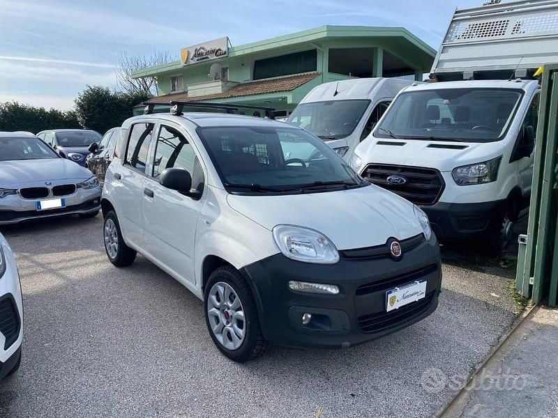 Bianco Usata 2016 Fiat Panda Pop Tre volumi | 4790 € (Super prezzo) - Immagine 1/4