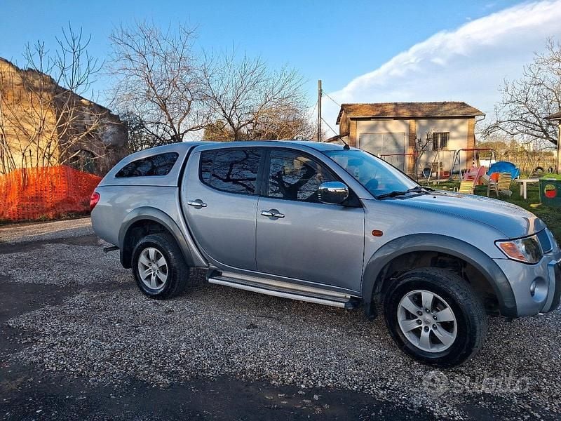 Usata Mitsubishi L200 136 CV (100 kW) 2006 Pick-up
