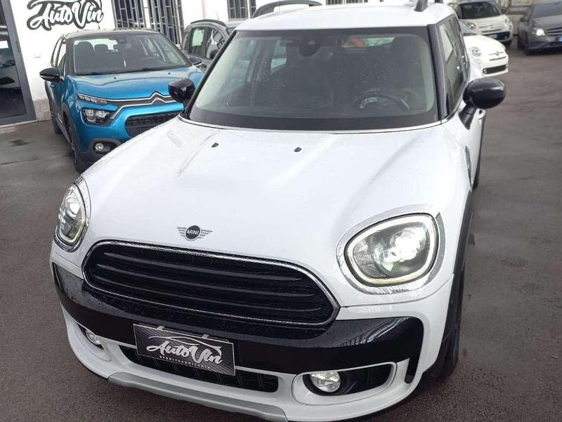Usata Mini One D Countryman 116 CV (85 kW) 2019 Bianco perlato SUV