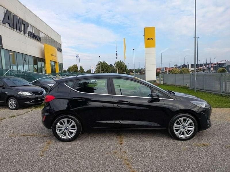 Usata Ford Fiesta Titanium 75 CV (55 kW) 2023 Nero SUV