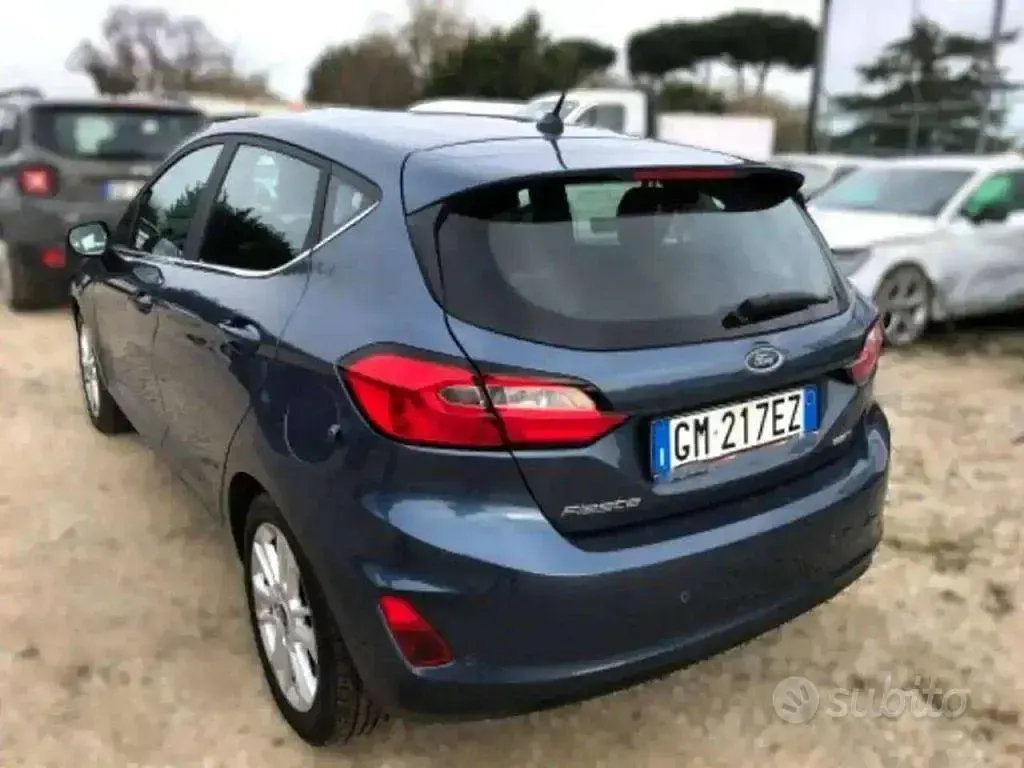 Usata Ford Fiesta Titanium 125 CV (91 kW) 2022 Blu/azzurro Utilitaria
