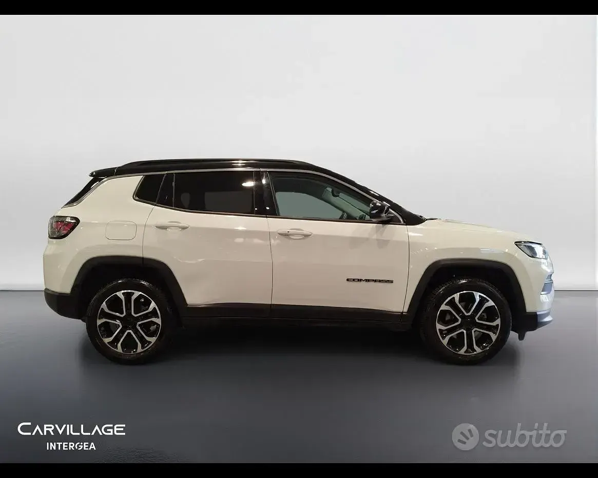 Usata Jeep Compass 130 CV (95 kW) 2023 Bianco SUV