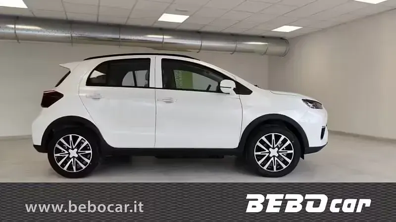 Nuova EMC Yudo 29 kW (40 CV) 2026 Bianco SUV