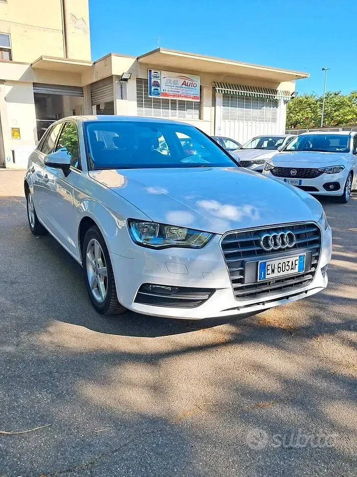 Usata Audi A3 Attraction 105 CV (77 kW) 2014 Bianco Berlina