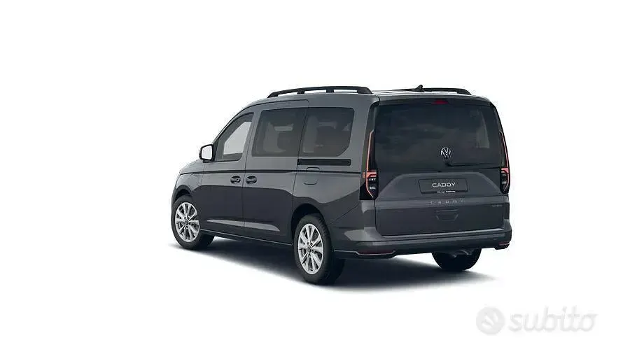 Nuova VW Caddy Maxi Life 150 CV (110 kW) 2026 Grigio scuro Monovolume