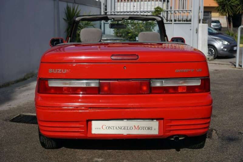 Usata Suzuki Swift 68 CV (50 kW) 1996 Rosso Utilitaria