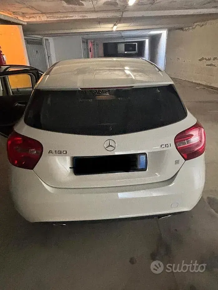 Usata Mercedes 180 109 CV (80 kW) 2015 Bianco Berlina