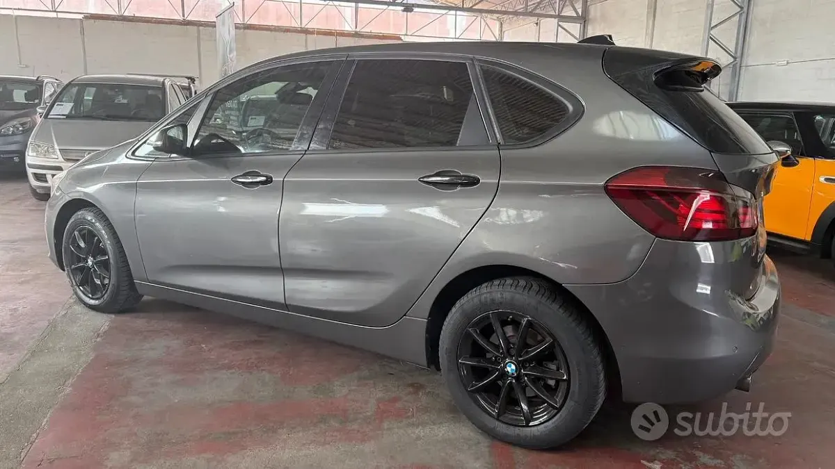 Usata BMW 218 Luxury Line 143 CV (105 kW) 2015 Grigio Coupé