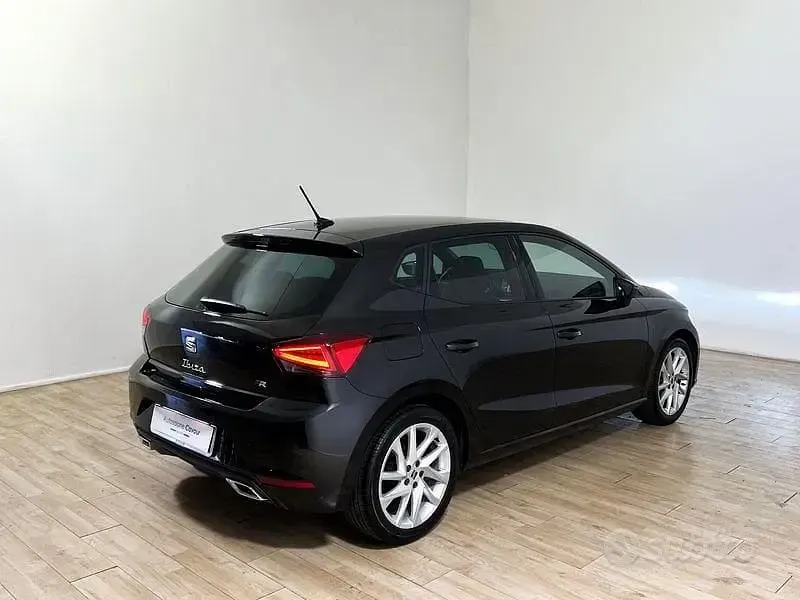 Usata Seat Ibiza FR 95 CV (69 kW) 2025 Nero Utilitaria