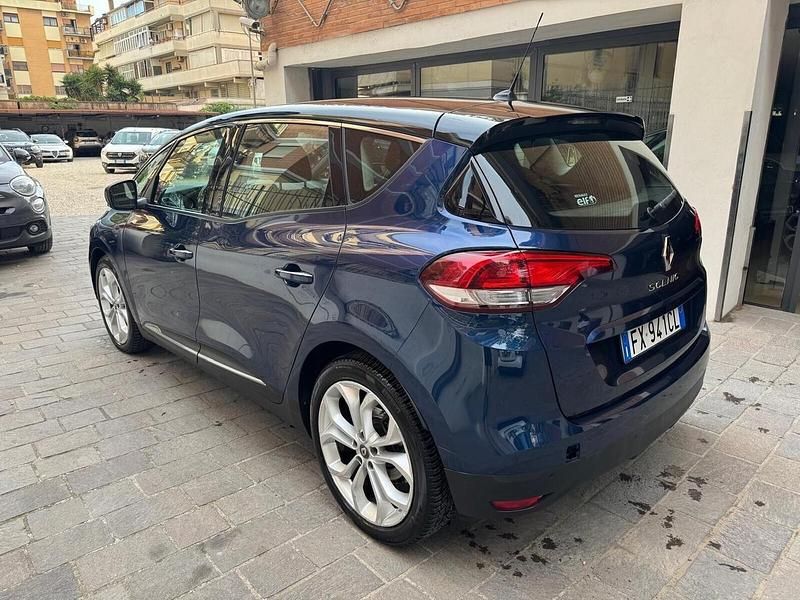 Usata Renault Scénic IV Intens 140 CV (102 kW) 2019 Blu Monovolume