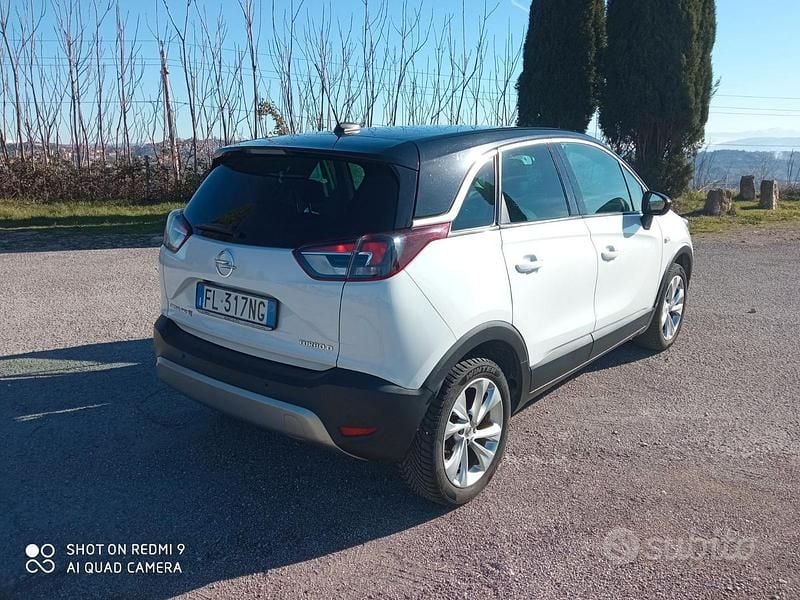 Usata Opel Crossland 120 CV (88 kW) 2017 SUV