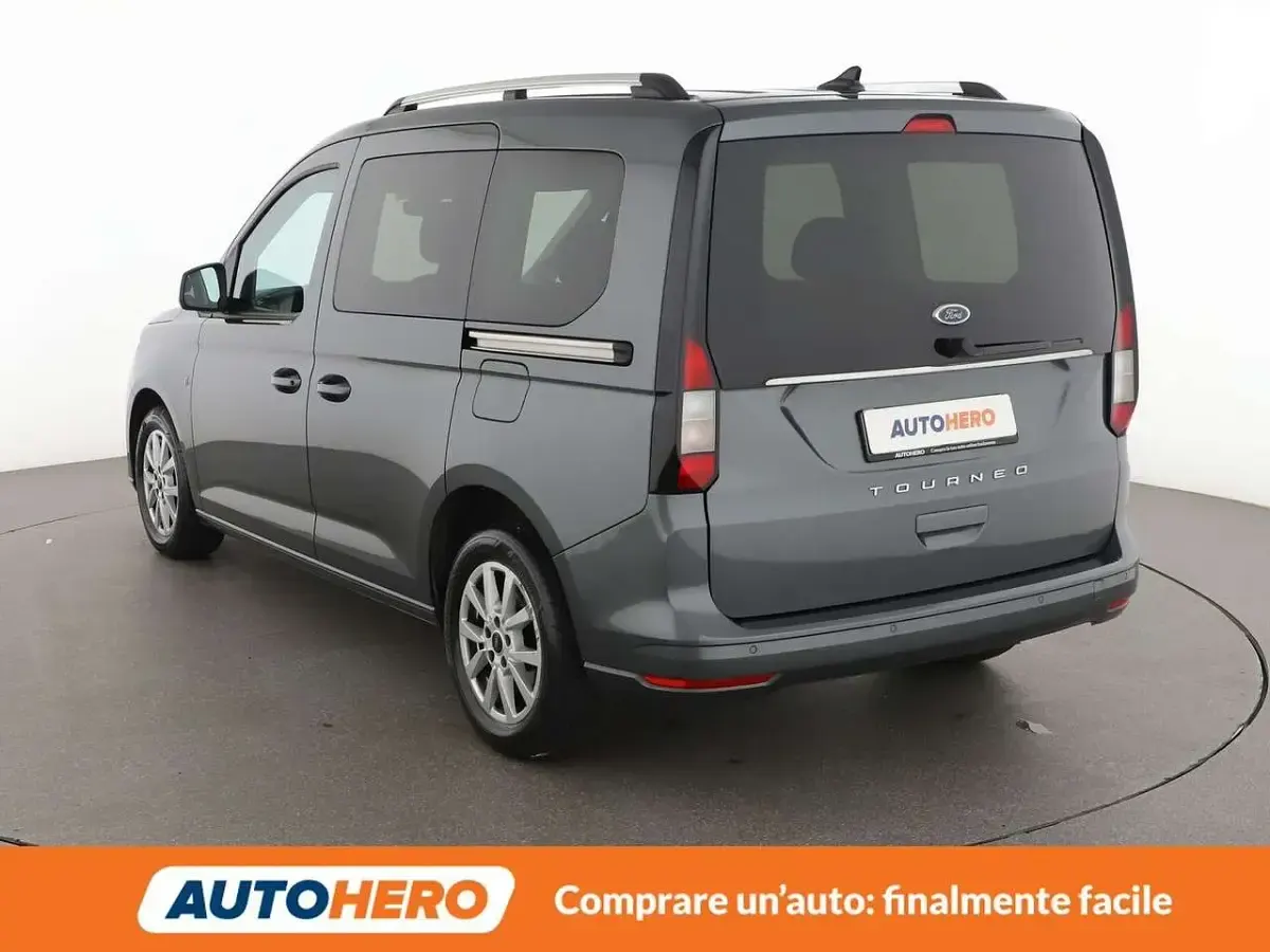 Usata Ford Tourneo Connect Titanium 114 CV (83 kW) 2022 Grigio Monovolume