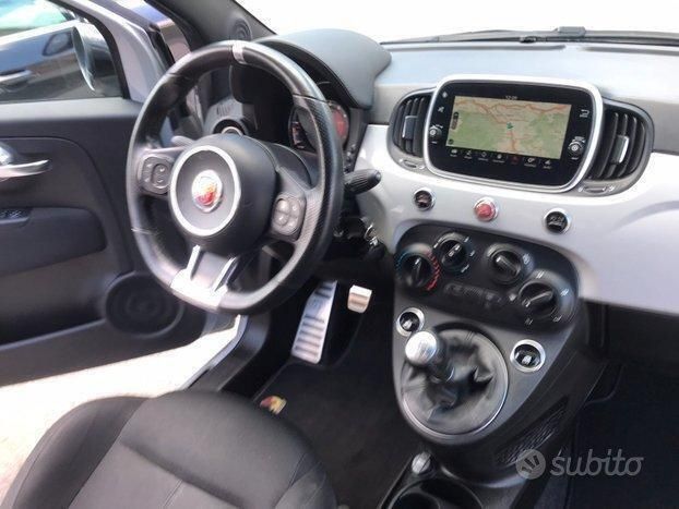 Usata Abarth 595 145 CV (106 kW) 2017 Grigio Utilitaria